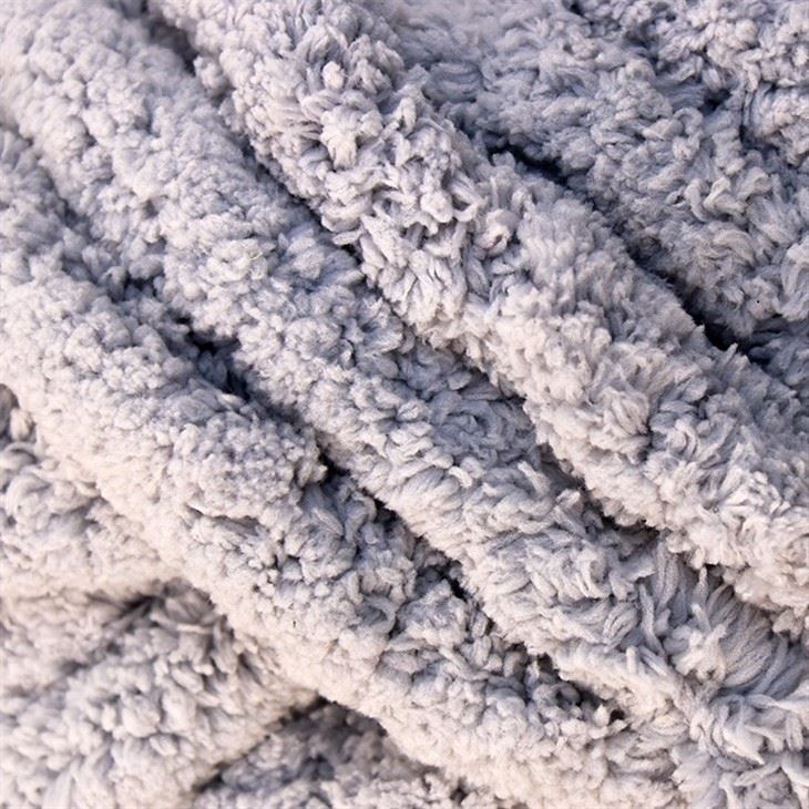 bernat chunky yarn