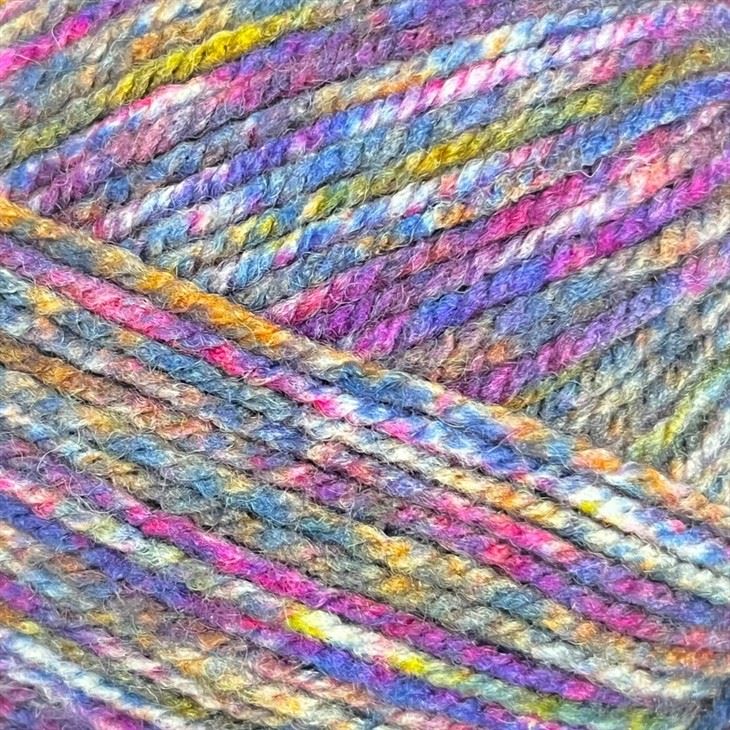Self Patterned Yarn